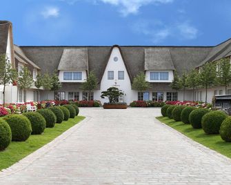 Severin's Resort & Spa - Keitum - Building