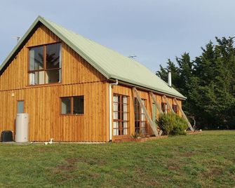 Charles Reuben Estate - Richmond - Budova