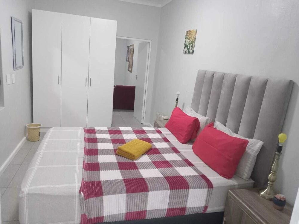Neo & Ruks Guest House Salt River - كابي تاون - غرفة نوم