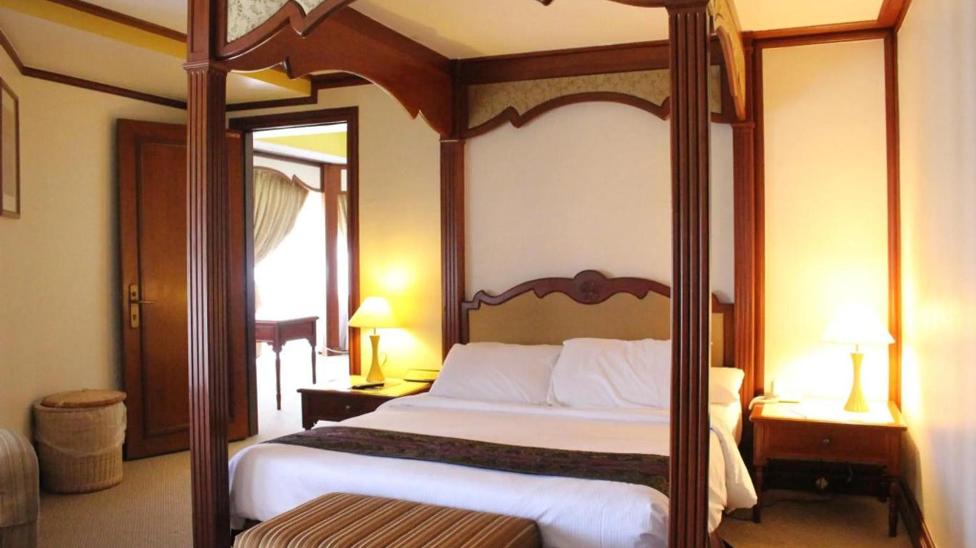 Primula Beach Hotel