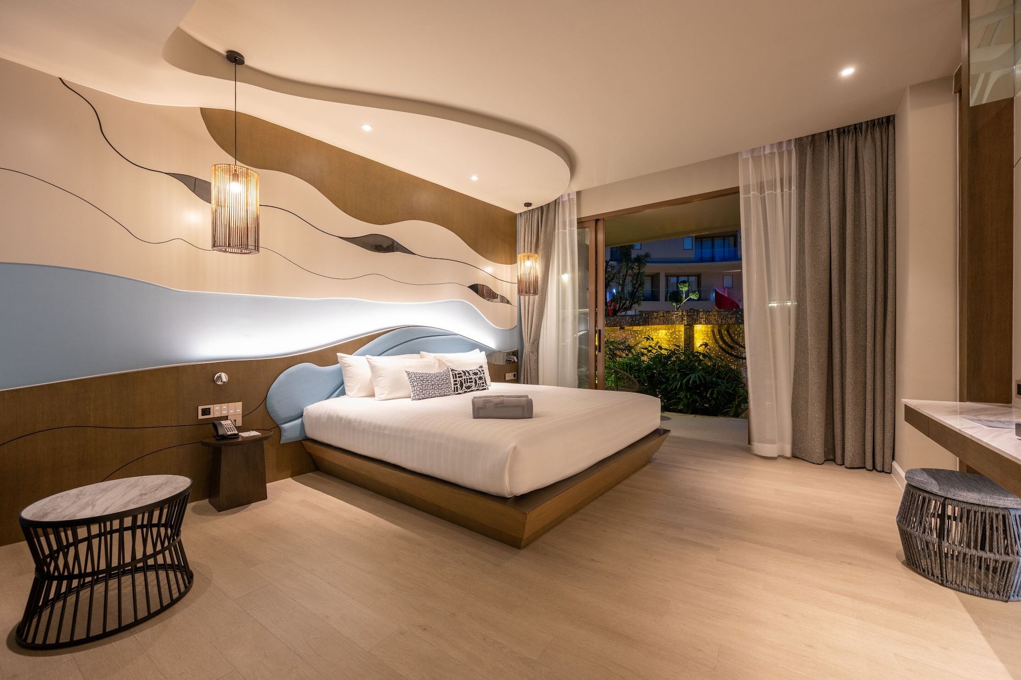 Metadee Concept Hotel - קארון - חדר שינה