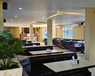 Sisai Park Village - Chitwan - Restaurant