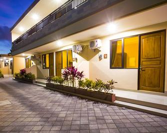 Dee Mansion - Denpasar - Edificio