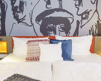 Tante Alma's Bonner Hotel - Bonn - Bedroom