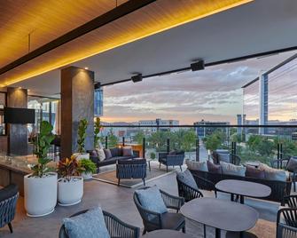 AC Hotel by Marriott Saltillo - Saltillo - Restaurant