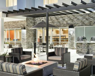 TownePlace Suites by Marriott Leesburg - Leesburg - Terasa