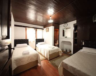 埃菲社賓館 - 薩夫蘭博盧 - 臥室