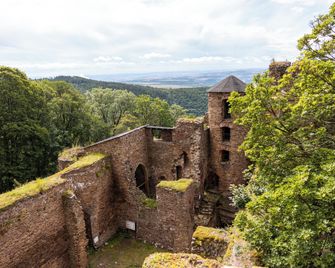 Pytloun Wellness Hotel Hasistejn - Misto - Outdoor view