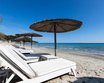 Newstory Suites Possidi - Posidi - Beach