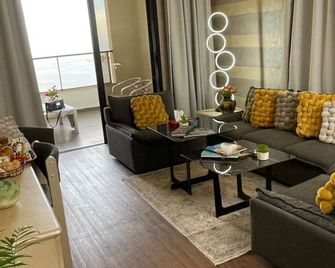 Marbella Hotel - Jounieh - Living room