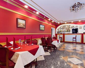 Art-Hotel Pushkino - Púshkino - Restaurante