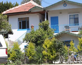 Mila Pansiyon - Çirali - Bina
