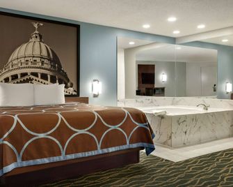 Super 8 by Wyndham Pearl/Jackson/East - Pearl - Schlafzimmer