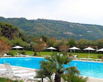 Bv Kalafiorita Resort - Zambrone - Pool