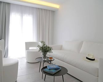 Racconto Boutique Design Hotel (Adults Only) - Párga - Olohuone