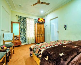 Goroomgo Anjeer Villa Srinagar - Srinagar - Phòng ngủ