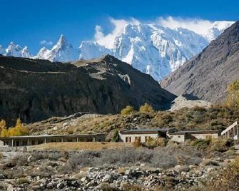 Sarai Silk Route Hotel - Gilgit - Edificio