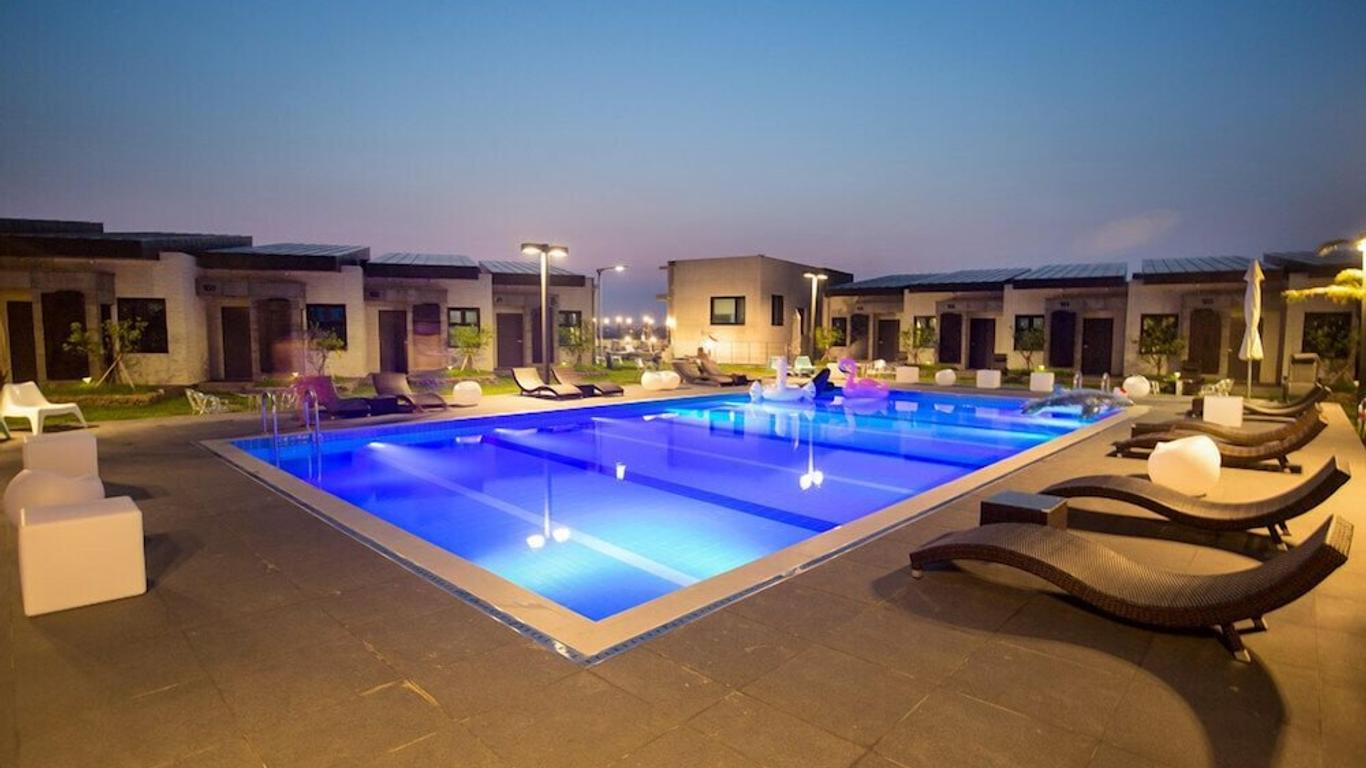 كريسماس ريزورت