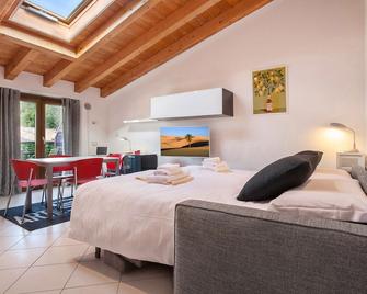 Apartment Ponte Tesina - Costermano - Bedroom