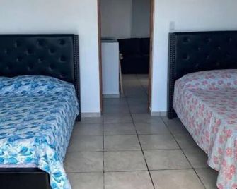 Beachfront Full House - Guayama - Bedroom
