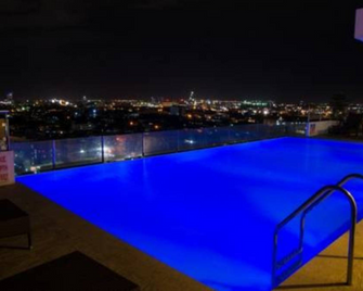 Mabolo Garden Flat B2, 2 Studios,free Pool - Cebu - Piscine