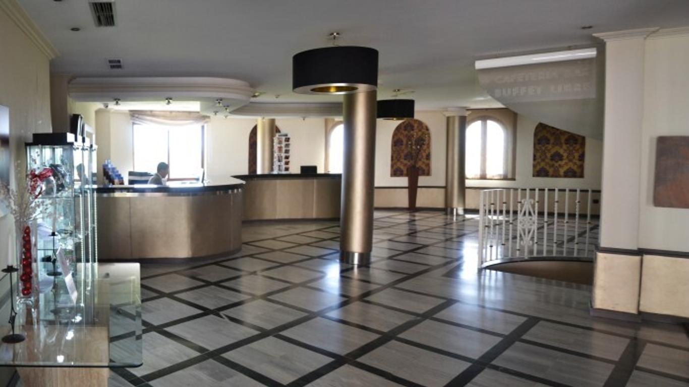 Hotel Reyes Ziries