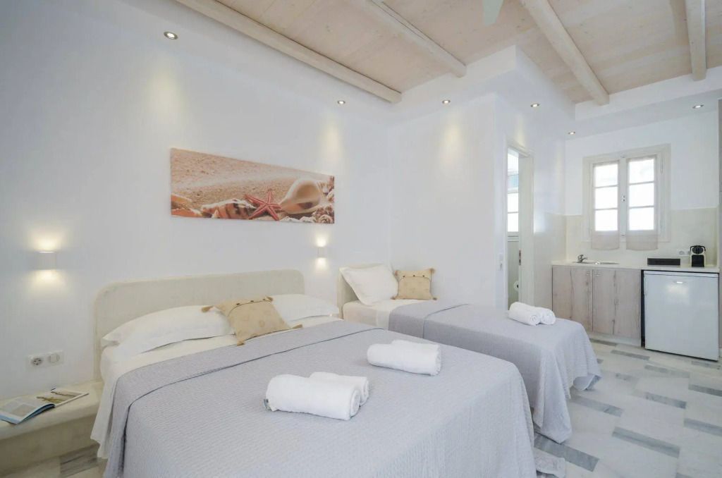 أوستريا هوتل