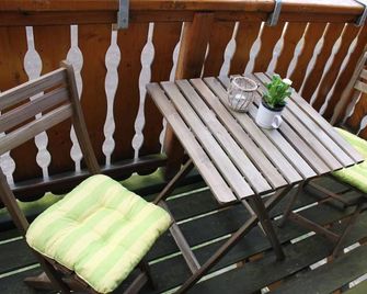 Cozy apartment with a view of the beautiful Spreewald. - Burg (Spreewald) - Balkón
