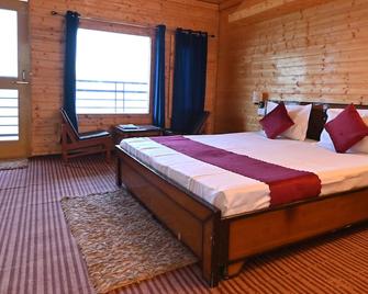 Heavens Retreat - Solan - Habitación