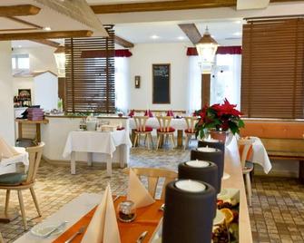 هوتل نويفرتهوس - شتوتغارت - مطعم