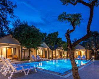 Light Khao Lak Resort - Takua Pa - Pool