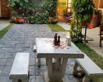 Siriwan Guesthouse - Chiang Mai - Patio