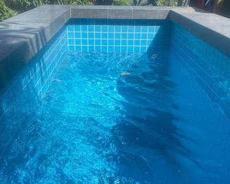 Sky High Paradise - Spectacular Views! - Mount Dandenong - Piscina