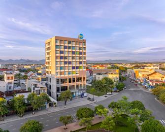Tru by Hilton Tam Ky City Centre - Tam Ky - Building