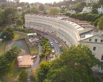 The Osborne Apartments - Torquay - Building