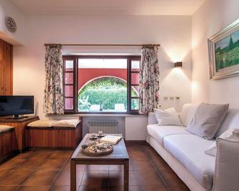 Villa MariSoul - Luxury Villa in San Felice Circeo - Borgo Montenero - Sala de estar