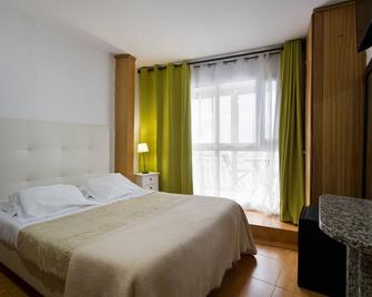 Braganca Oporto Hotel - פורטו - חדר שינה
