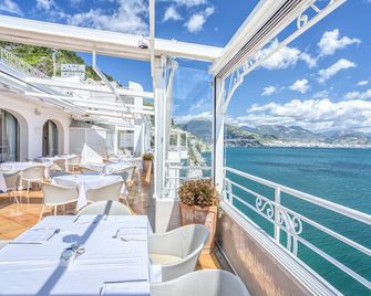 Hotel Cetus - Cetara - Balcón