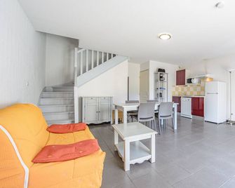 Vacanceole - Residence les Demeures du Ventoux - Aubignan