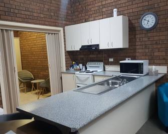 Inara Apartment Mudgee - Mudgee - Kitchen