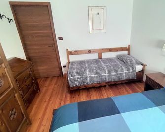 Fabulous three-room apartment at the foot of the ski slopes - Pets allowed - Cogne - Slaapkamer