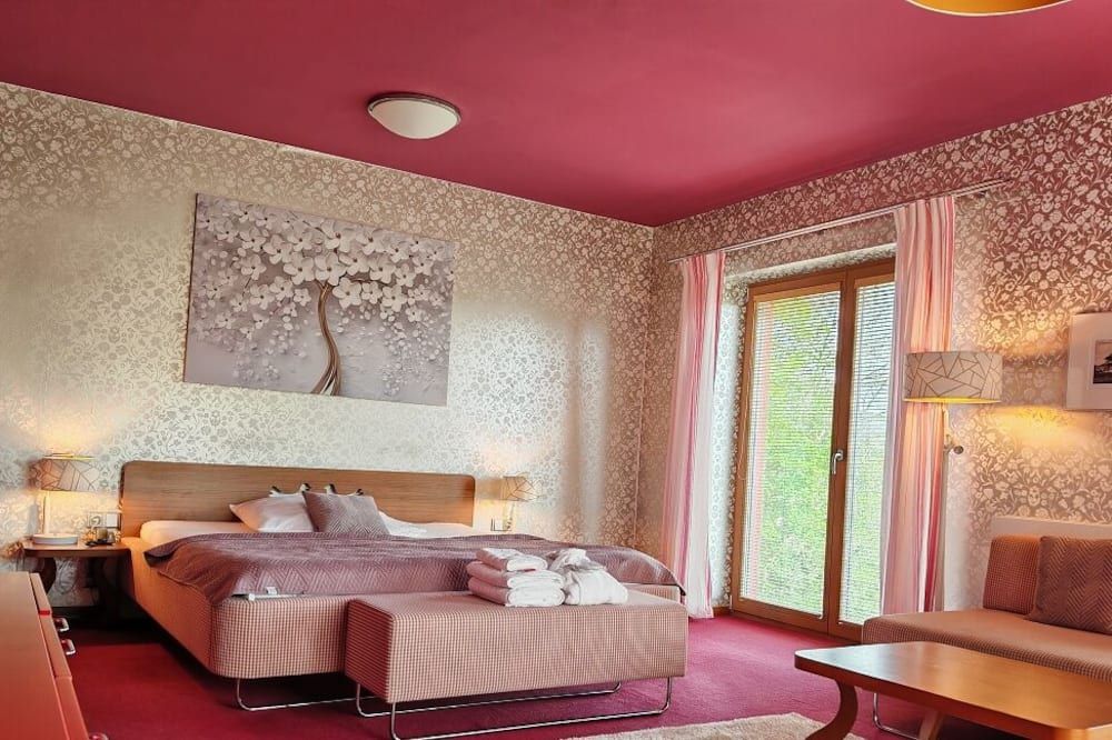 Hotel Rajska Zahrada - Nové Město nad Metují