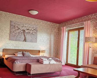Hotel Rajska Zahrada - Nové Město nad Metují