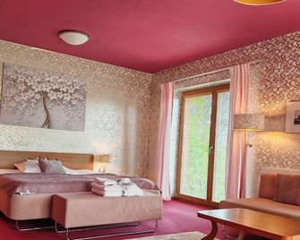 Hotel Rajska Zahrada - Nové Město nad Metují