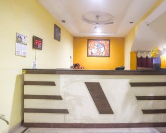 OYO 47838 Hotel Swastik - Bargarh - Front desk