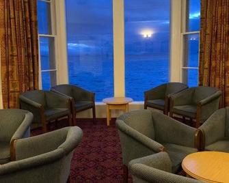 Anchor Head Hotel - Weston-super-Mare - Lounge