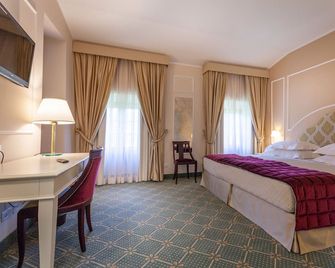 Villa San Lucchese - Poggibonsi - Schlafzimmer