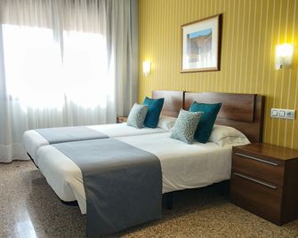 Hotel Arcos Catedral - Ciudad Rodrigo - Schlafzimmer