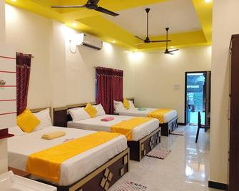 Hotel Sonia Mahi Inn Kanyakumari - Nāgercoil - Bedroom