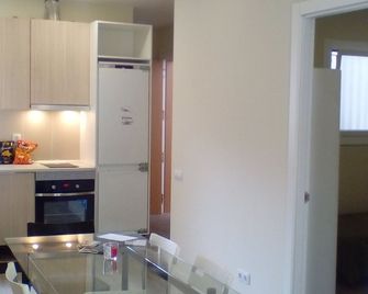 Castel Apartment Fira - Hospitalet de Llobregat - Cocina